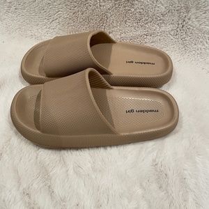 steve madden scuba